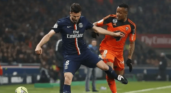 爱游戏官方入口-赛地聚焦——国王杯今晚热度飙升上海海港窗口期回应争议之后，里昂围绕法甲复出首秀的简单介绍